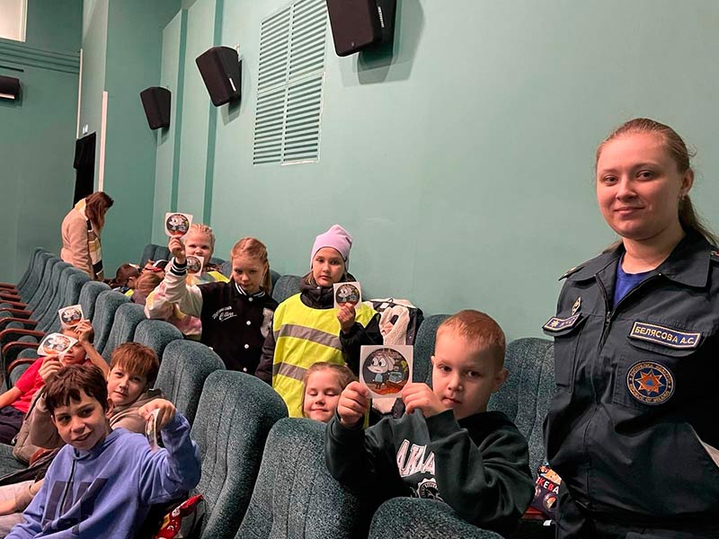 Заводской район. Кино, каникулы и…