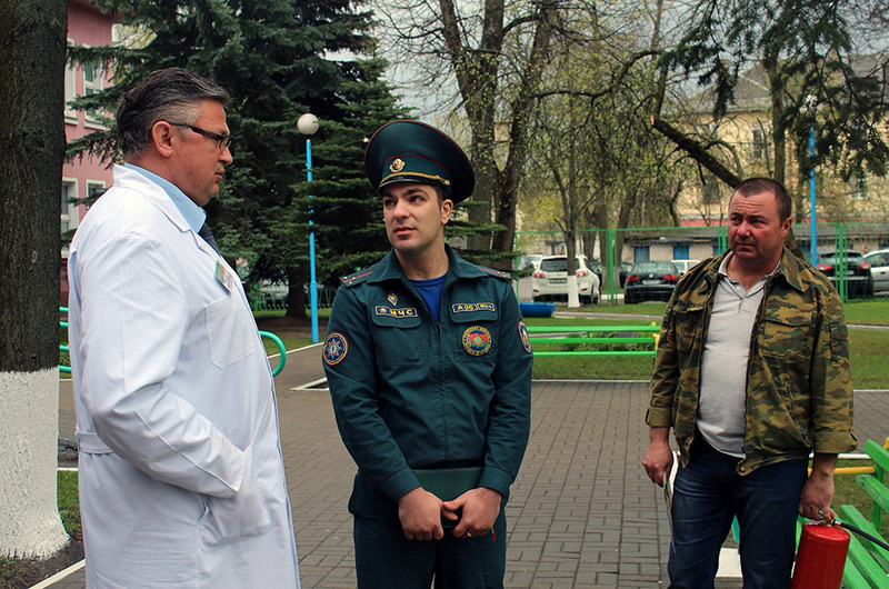 Соблюдайте правила безопасности!