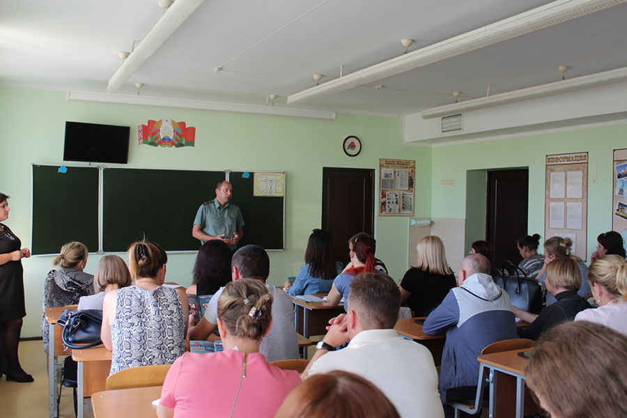 На родительских собраниях о безопасности детей
