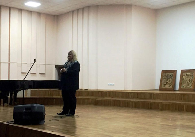 Впервые в Заводском районе состоялся праздник праздничных людей.