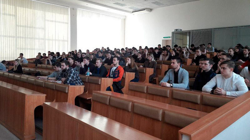 29-го марта 2018 г. кафедра политологии БГЭУ организовала встречу студентов с сенатором Рахмановым С.К.