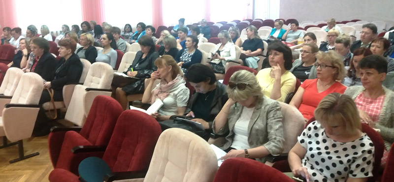 «Организация летнего отдыха продожается»