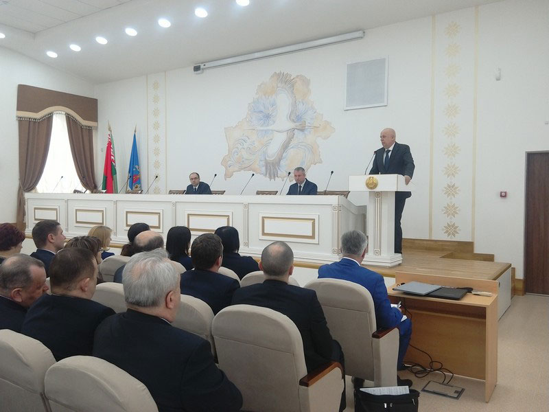 Сегодня в актовом зале администрация Заводского района г.Минска прошло представление нового главы администрации Заводского района г.Минска Масляка Сергея Михайловича коллективу администрации Заводского района г.Минска.