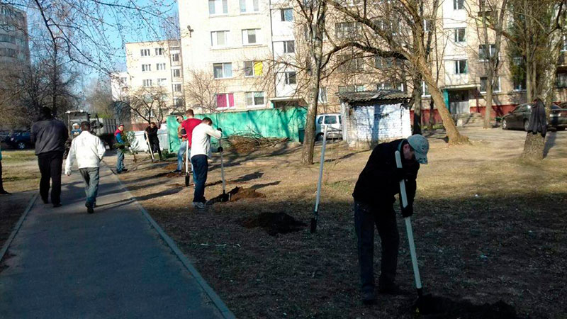 Субботник 6 апреля в Заводском районе г.Минска. Фоторепортаж.