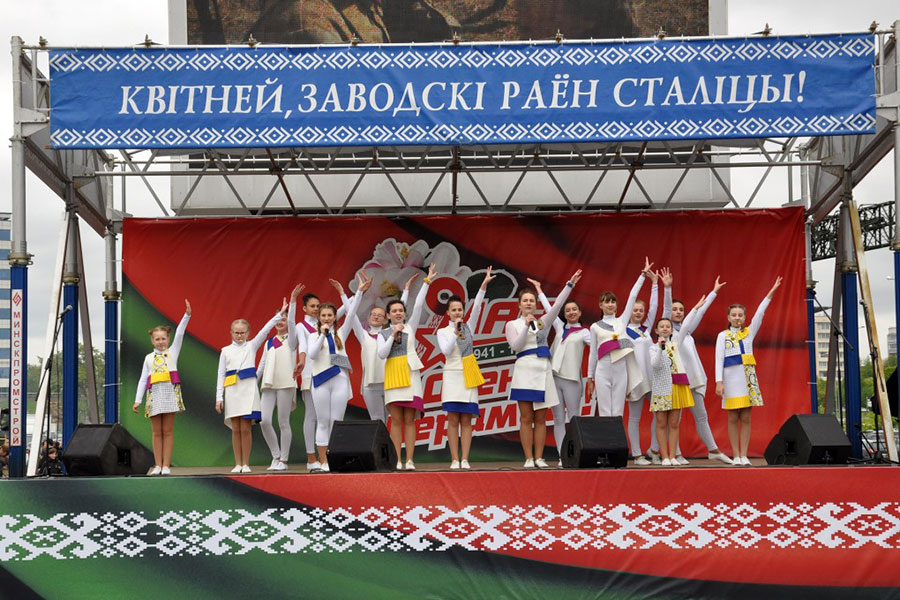 9 МАЯ - День Победы в Заводском районе. Фотоотчет.
