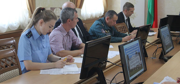 Сегодня в администрации Заводского района г.Минска прошло заседание комиссии по профилактике производственного травматизма и профессиональной заболеваемости при администрации Заводского района г.Минска.