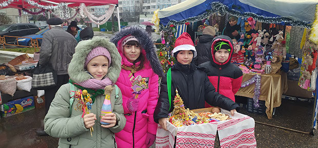 Рождественские ярмарки в Заводском!