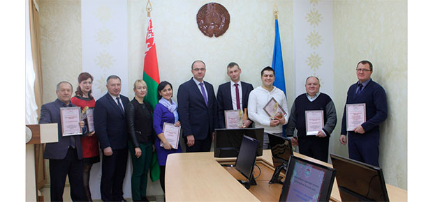 В Заводском районе наградили победителей смотра-конкурса на лучшее новогоднее оформление 