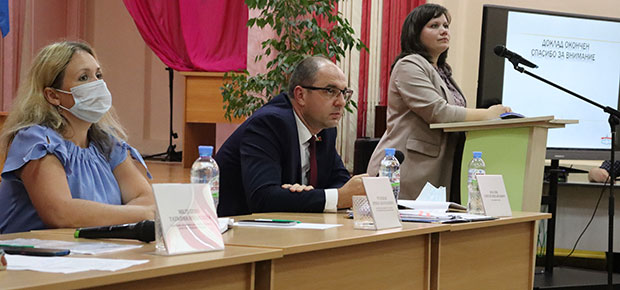 Встреча главы администрации Заводского района г.Минска с населением по месту жительства.