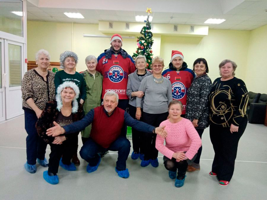 Хоккейный клуб «Юность-Минск» провел благотворительную акцию.