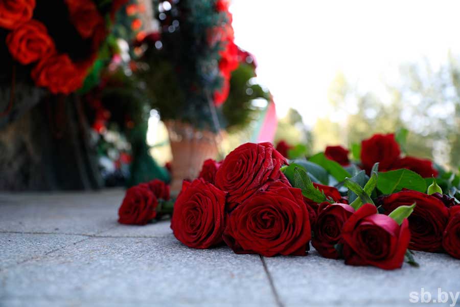 Руководство МИД и послы Беларуси возложили цветы в память жертв нацизма в Тростенце
