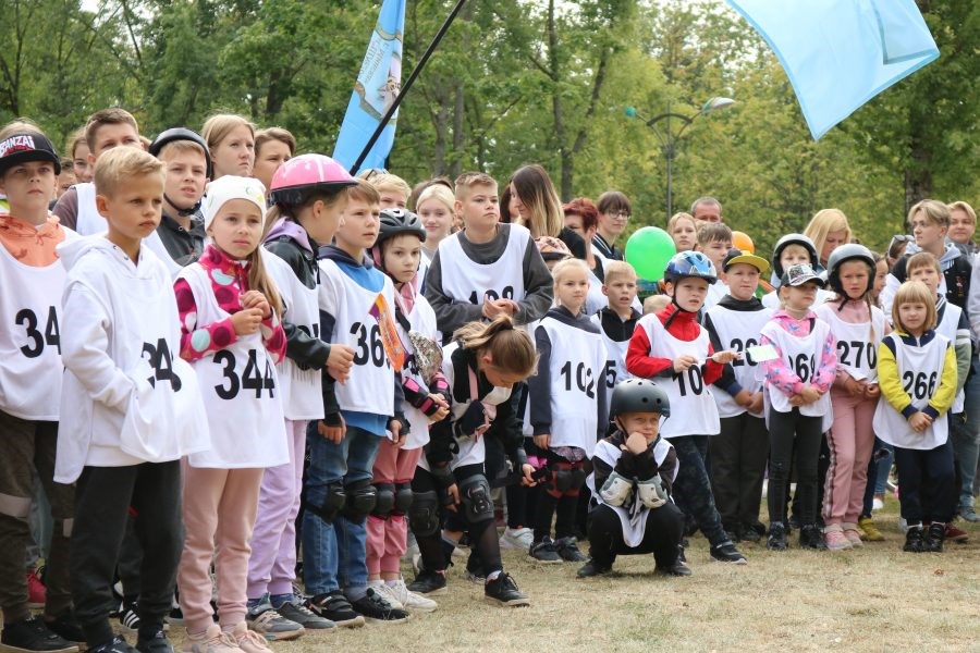 Детско-юношеские соревнования по велосипедному спорту «Першы Ровар» и семейный уик-энд «За здоровое завтра!» прошли в Заводском районе столицы 3 сентября
