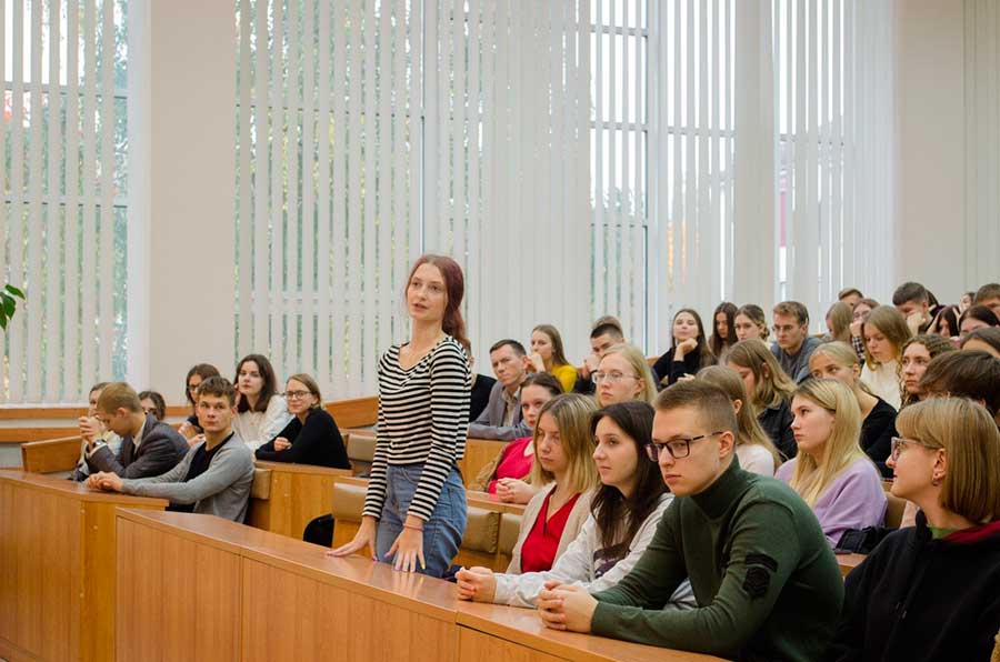 Диалоговая площадка, посвященная профилактике правонарушений в молодежной среде, прошла в Белорусском государственном экономическом университете