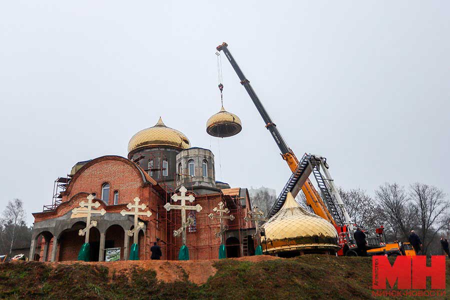 Самый большой в Беларуси купол украсил храм Благовещения Богородицы в Заводском районе