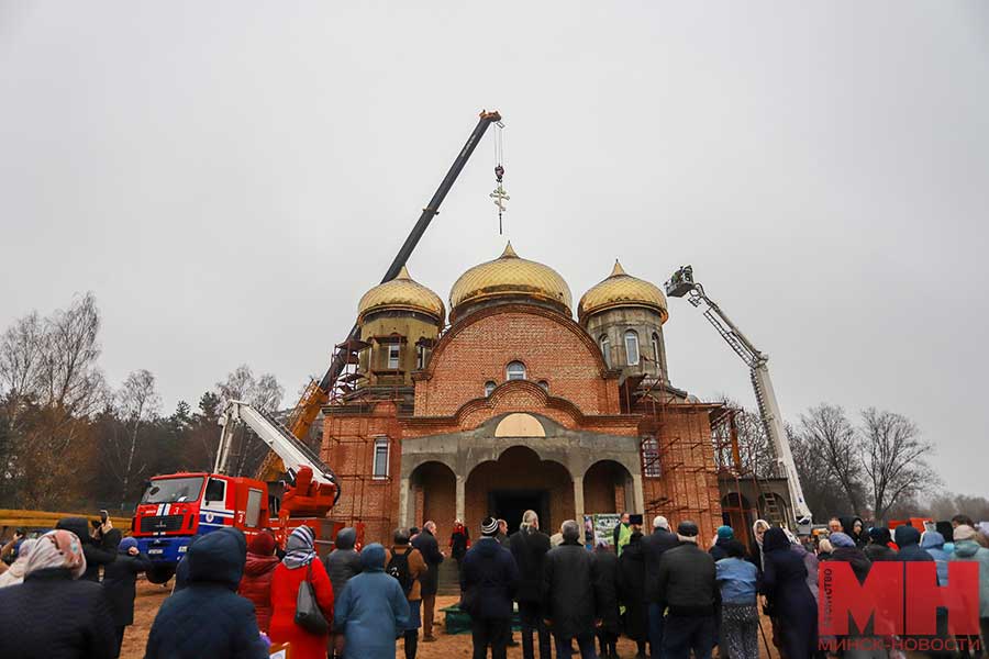 Самый большой в Беларуси купол украсил храм Благовещения Богородицы в Заводском районе