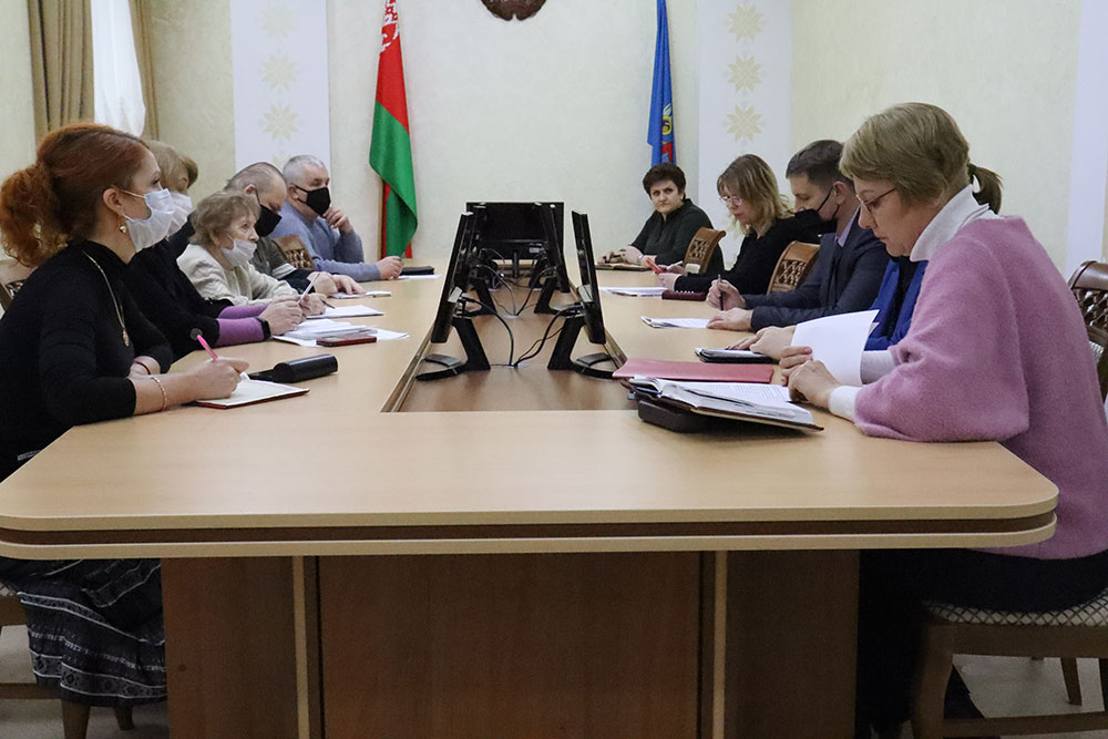 ЗАСЕДАНИЕ ЗАВОДСКОГО РАЙОННОГО КООРДИНАЦИОННОГО СОВЕТА ОБЩЕСТВЕННЫХ ОБЪЕДИНЕНИЙ И ПАРТИЙ