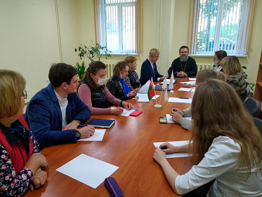 P.S. КАК ПРОШЕЛ ДЕНЬ НАРОДНОГО ЕДИНСТВА В ЗАВОДСКОЙ РАЙОННОЙ ОРГАНИЗАЦИИ СТОЛИЦЫ РОО «БЕЛАЯ РУСЬ»