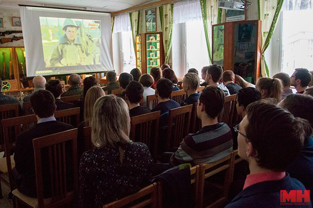 ПАМЯТИ ТЕХ, КТО НЕ ВЕРНУЛСЯ: В ЗАВОДСКОМ РАЙОНЕ ПОЗДРАВИЛИ ВОИНОВ-ИНТЕРНАЦИОНАЛИСТОВ