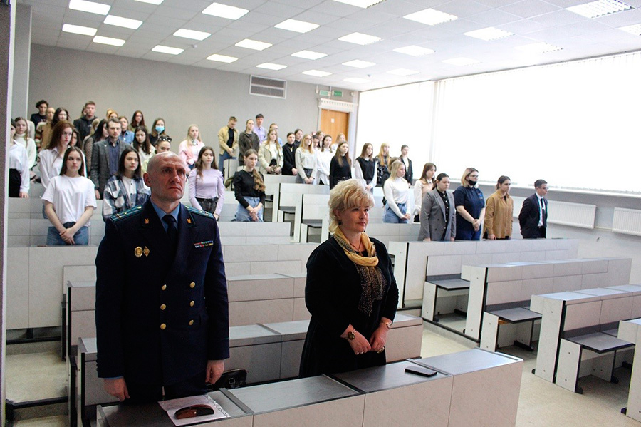 День памяти Хатынской трагедии: прокурорские работники прокуратуры Заводского района г.Минска встретились с учащимися и студентами