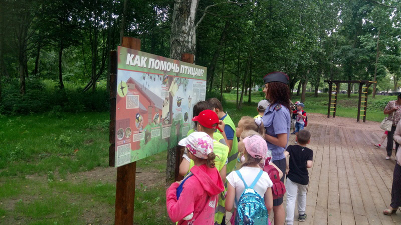 Заводской р-н: состоялась экскурсия для несовершеннолетних по экологической тропе «Чижовка»
