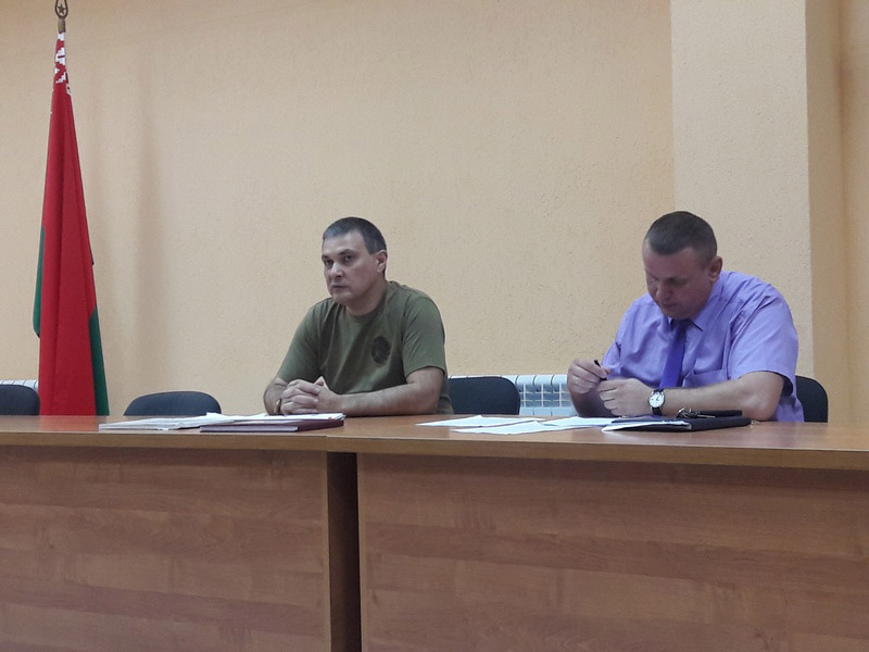 Заводской район: правила ведения охоты и рыболовства доведены сотрудникам Заводского РУВД столицы