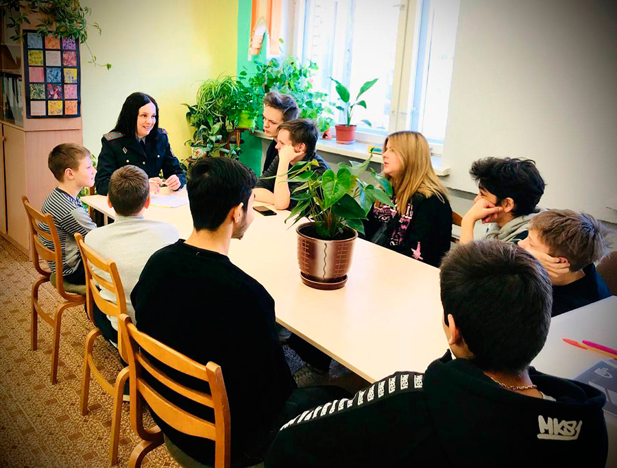 Состоялись диалоговые площадки с учащимися средних специальных учебных заведений Заводского района
